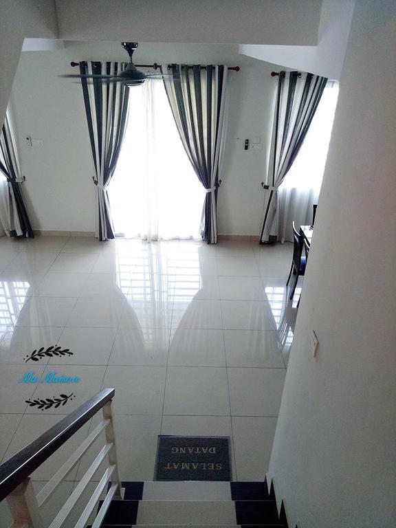 Sri Manjung Ma Maison Homestay Lumut Exterior foto